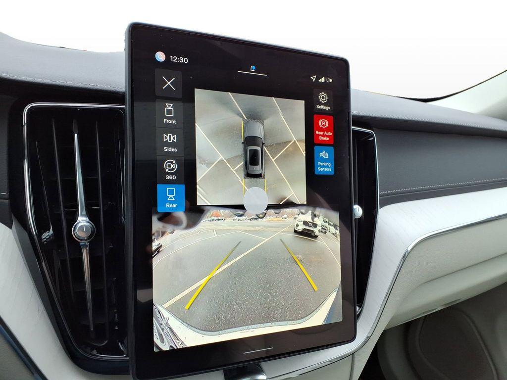 new 2026 Volvo XC60 car, priced at $61,935