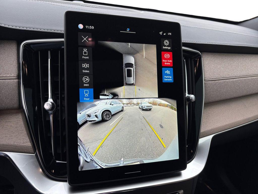 new 2026 Volvo XC90 Plug-In Hybrid car, priced at $79,375