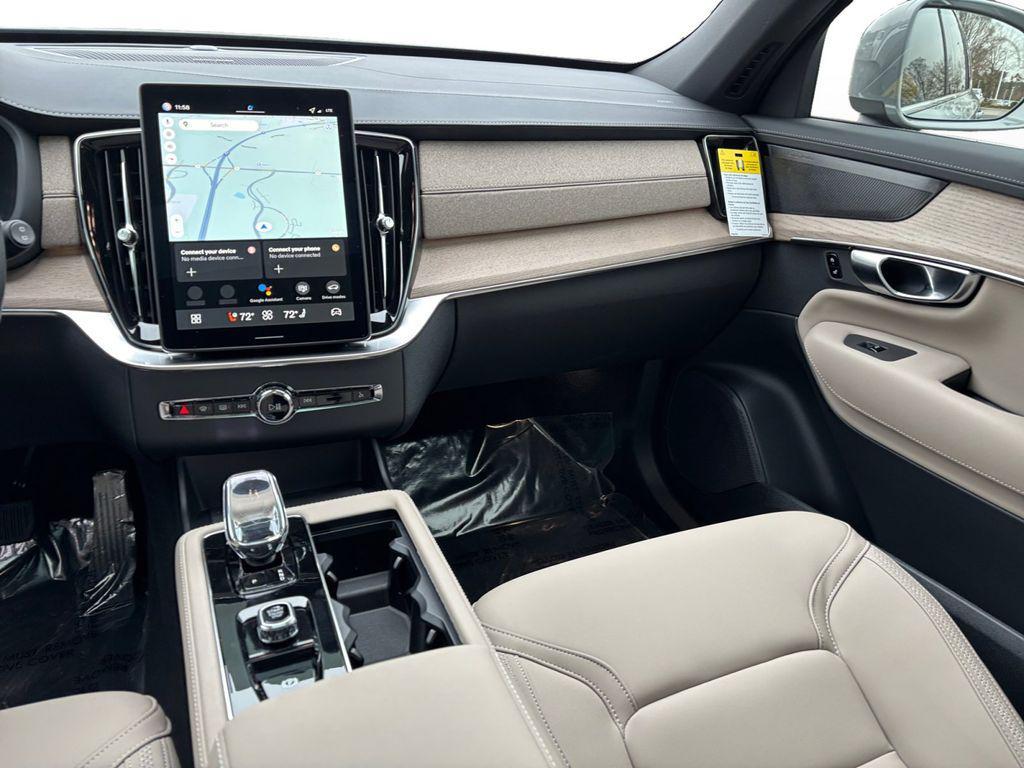 new 2026 Volvo XC90 Plug-In Hybrid car, priced at $79,375