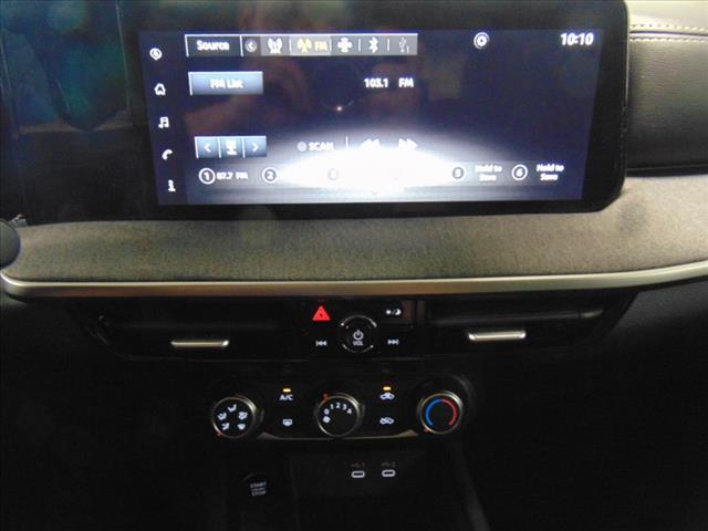 new 2025 Nissan Kicks car, priced at $26,885