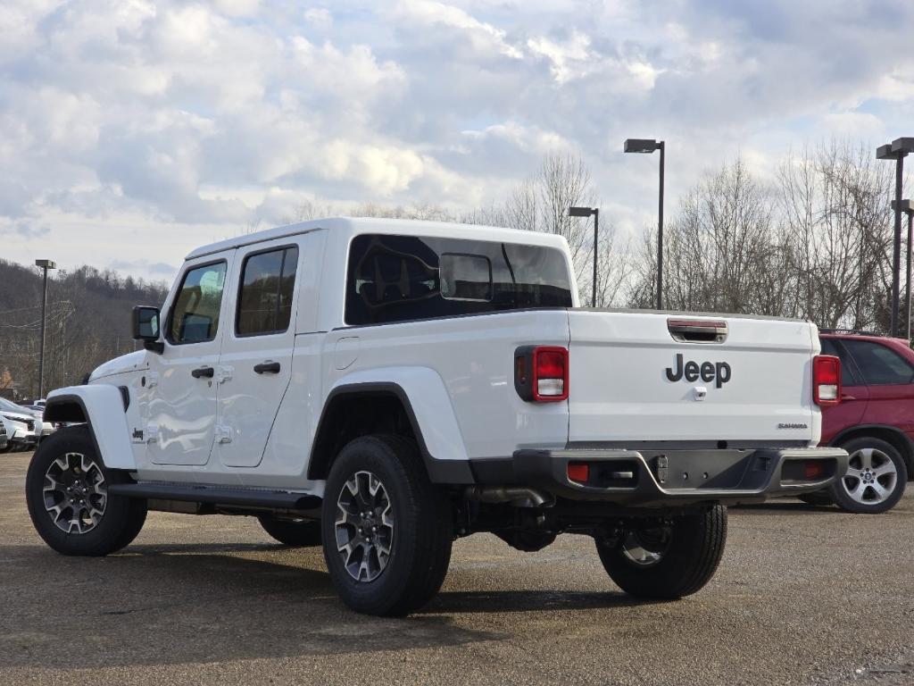 new 2026 Jeep Gladiator car, priced at $46,980