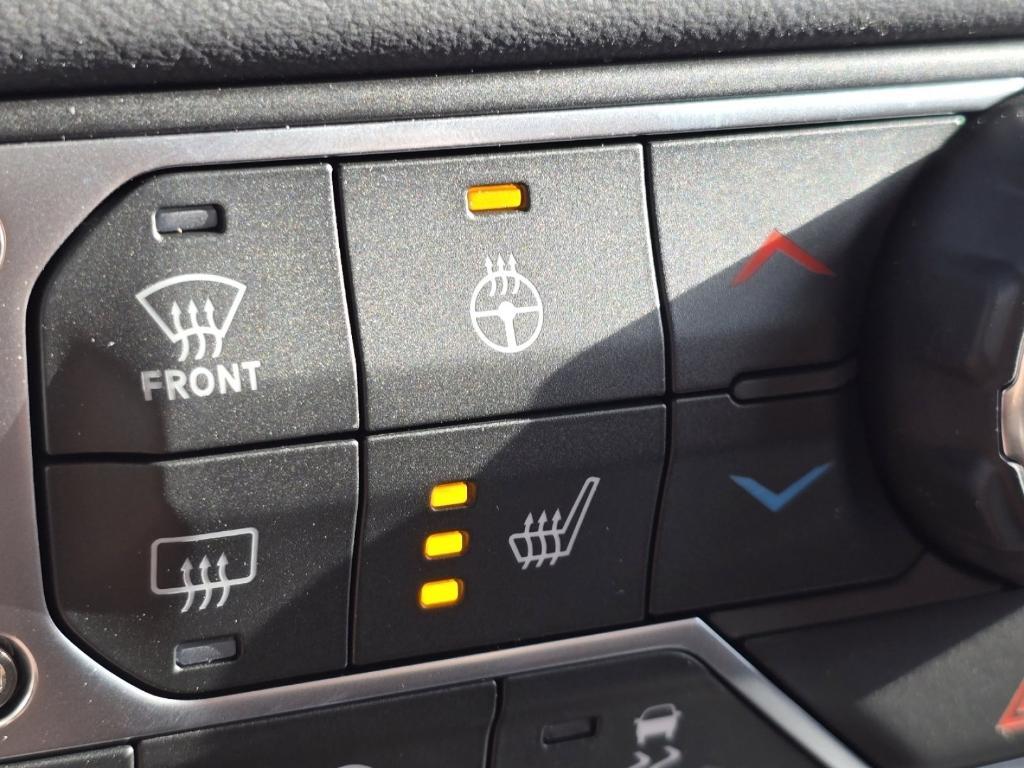 new 2026 Jeep Gladiator car, priced at $46,980