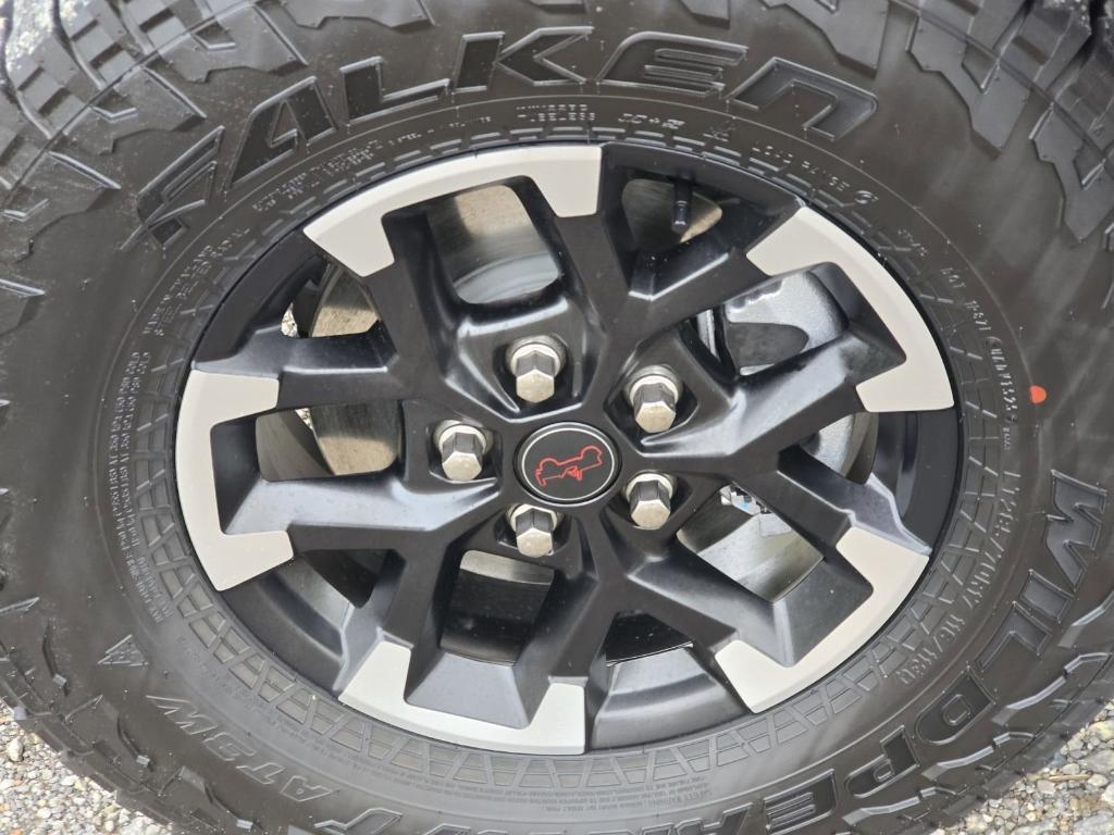 new 2025 Jeep Gladiator car, priced at $47,000