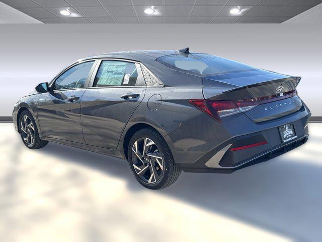 used 2025 Hyundai Elantra car, priced at $21,991