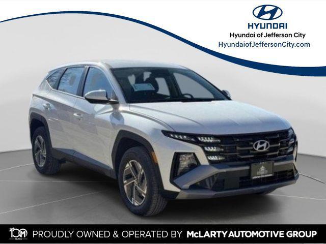 new 2026 Hyundai TUCSON Hybrid car, priced at $31,277