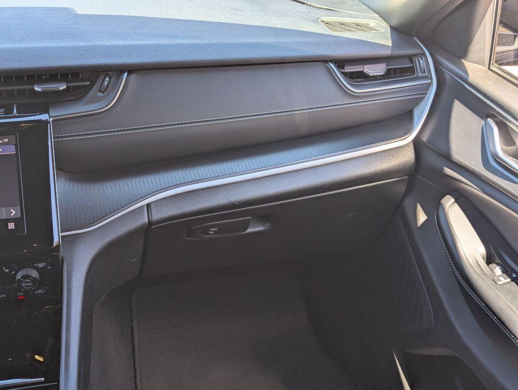 used 2023 Jeep Grand Cherokee car, priced at $31,213