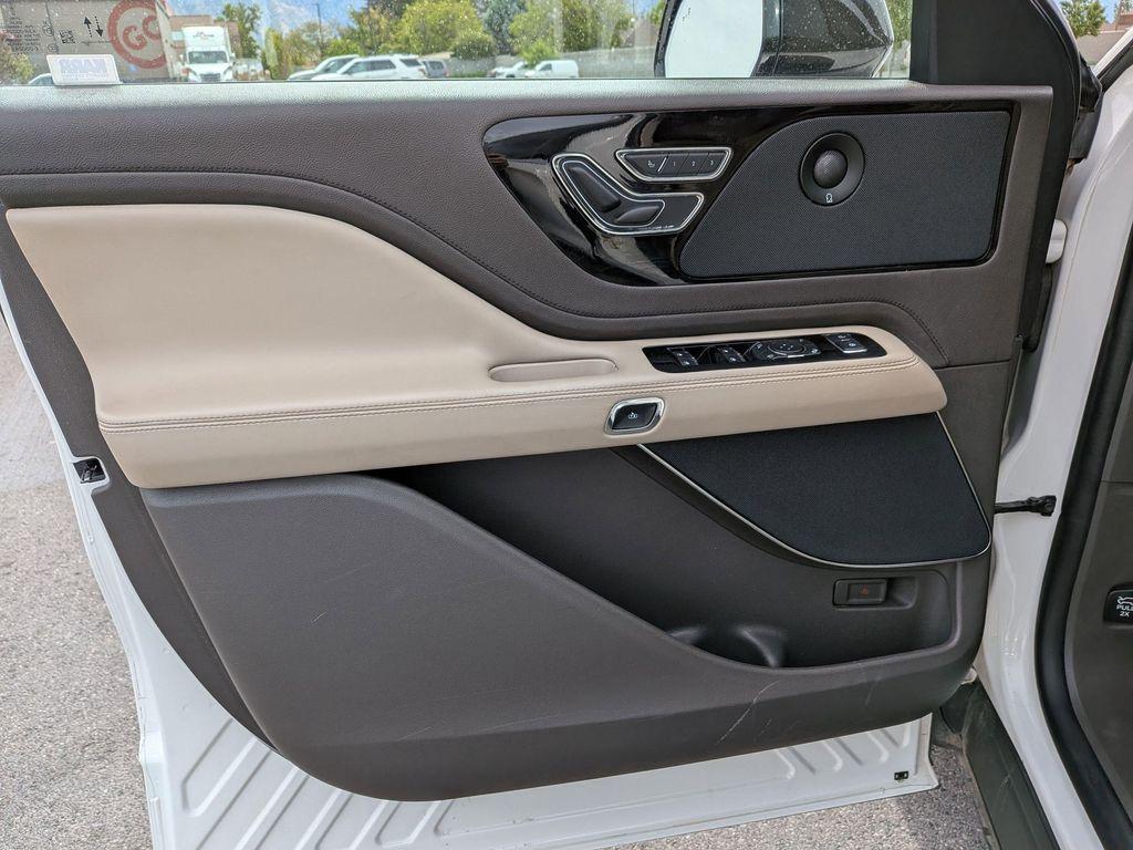 used 2023 Lincoln Aviator car, priced at $43,660