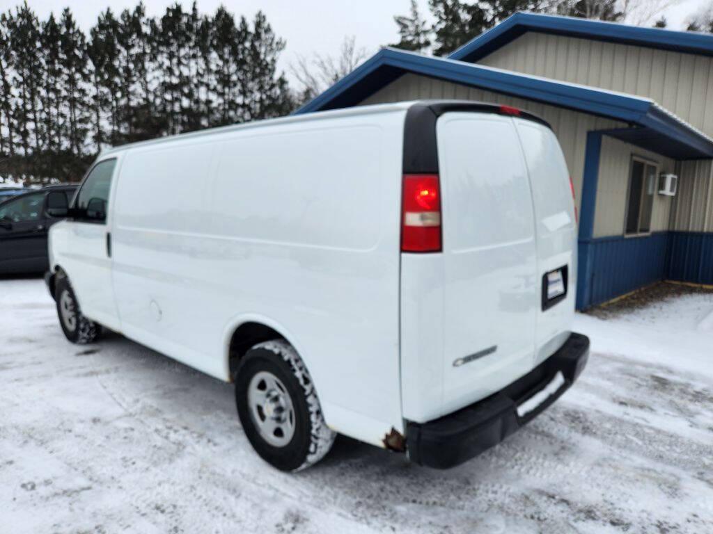 used 2008 Chevrolet Express 1500 car, priced at $5,500