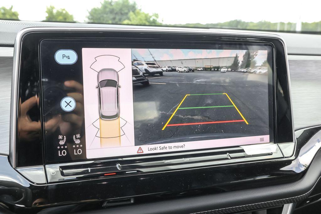 new 2026 Volkswagen Atlas Cross Sport car, priced at $45,052