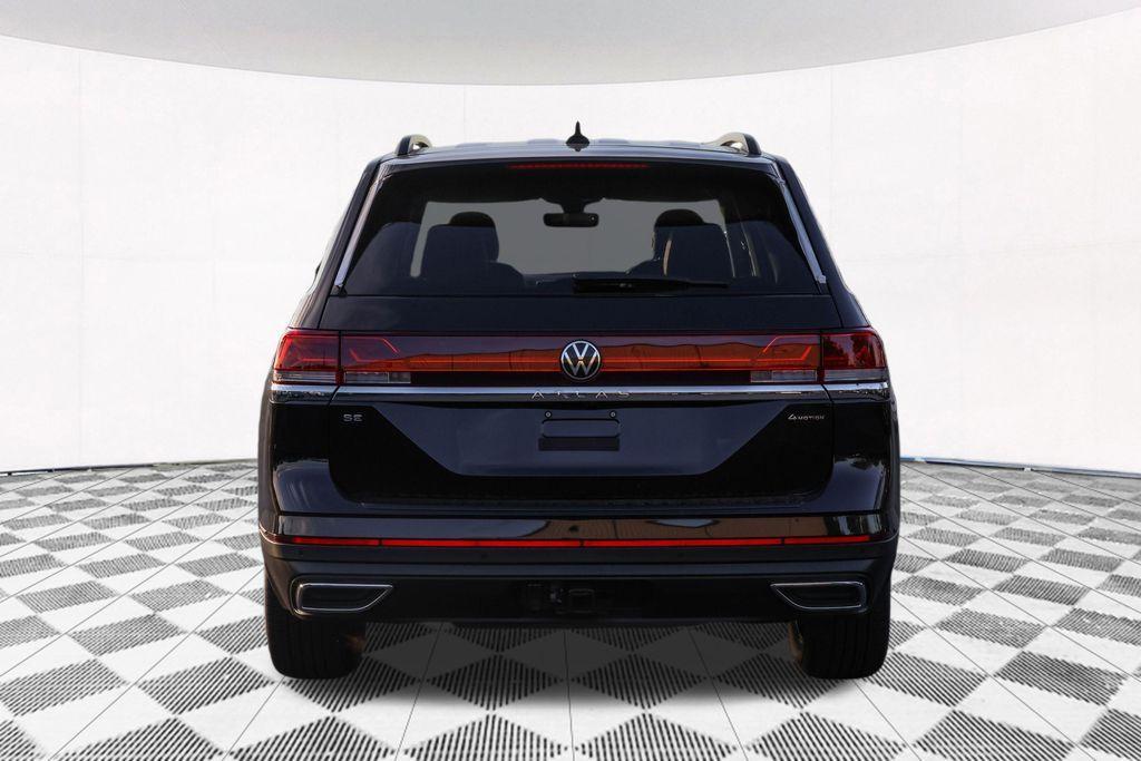 new 2026 Volkswagen Atlas car, priced at $45,620