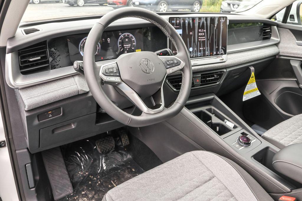 new 2025 Volkswagen Tiguan car, priced at $28,451