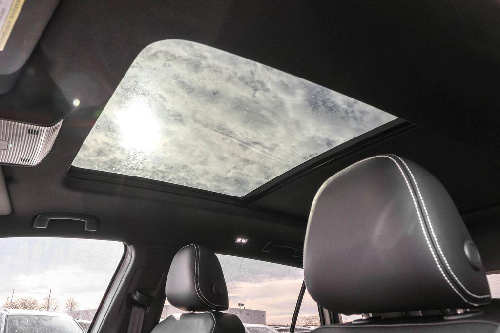 new 2026 Volkswagen Atlas Cross Sport car, priced at $43,070