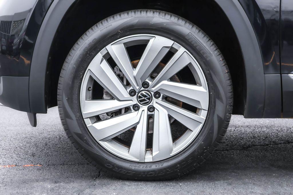 used 2021 Volkswagen Atlas car, priced at $27,381