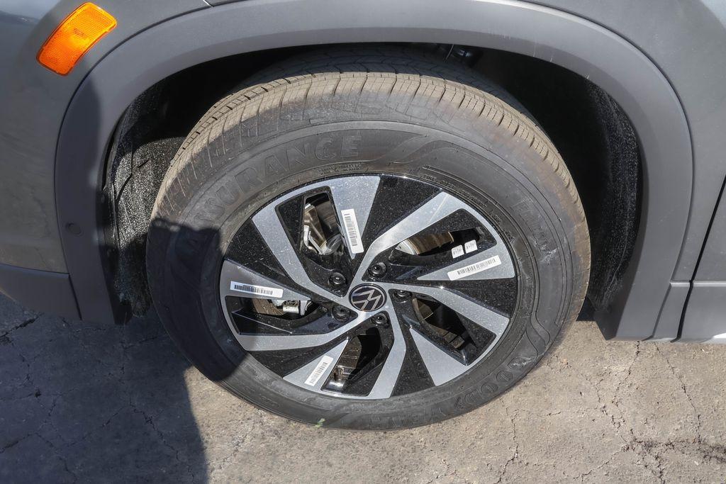 new 2026 Volkswagen Tiguan car, priced at $30,842