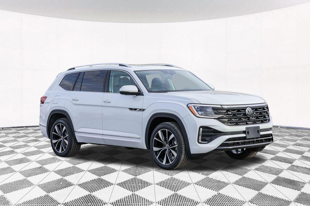 new 2026 Volkswagen Atlas car, priced at $52,618