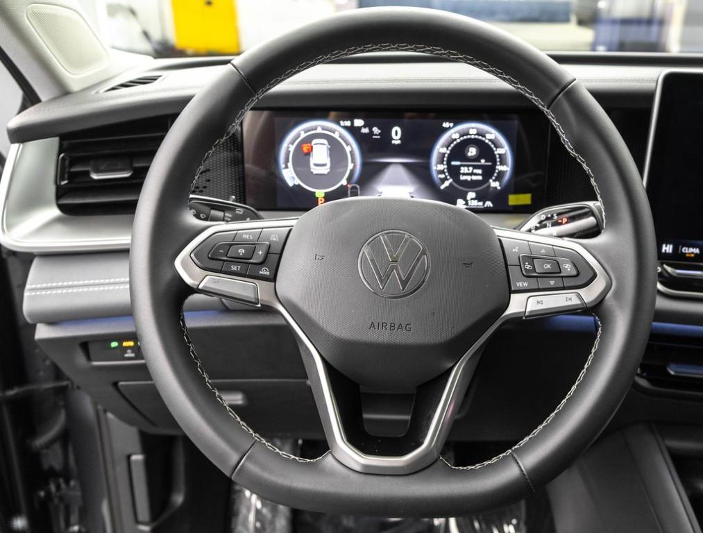 used 2025 Volkswagen Tiguan car, priced at $31,335