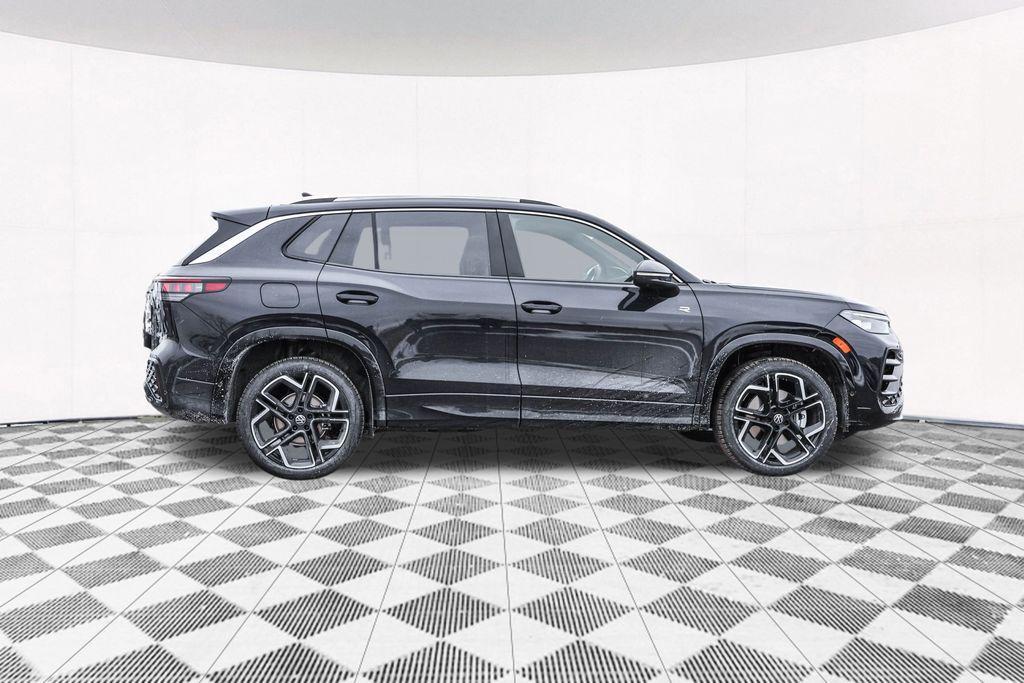 new 2026 Volkswagen Tiguan car, priced at $43,231