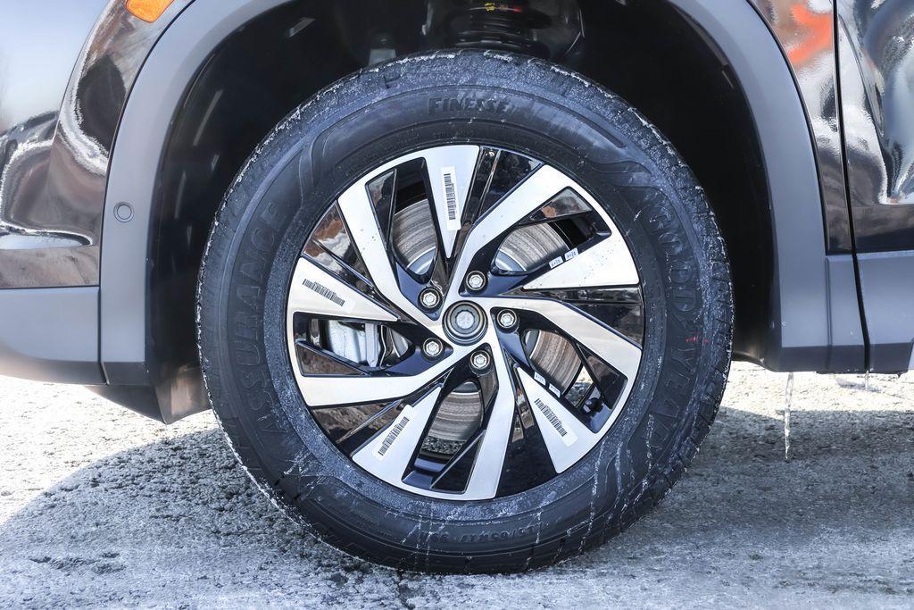 new 2026 Volkswagen Tiguan car, priced at $32,295