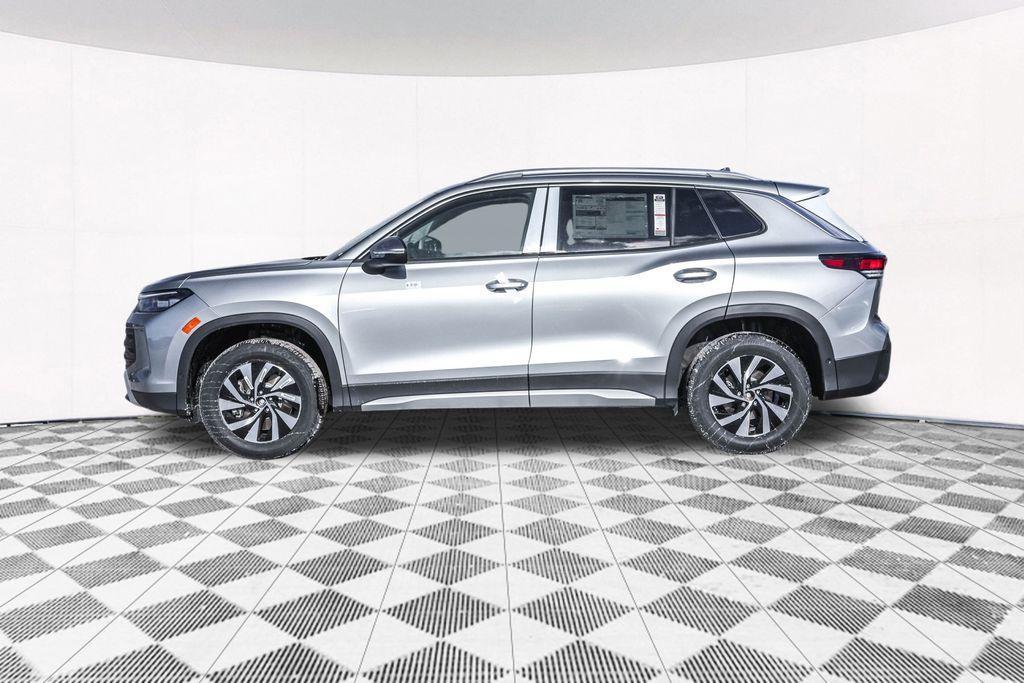 new 2026 Volkswagen Tiguan car, priced at $32,295