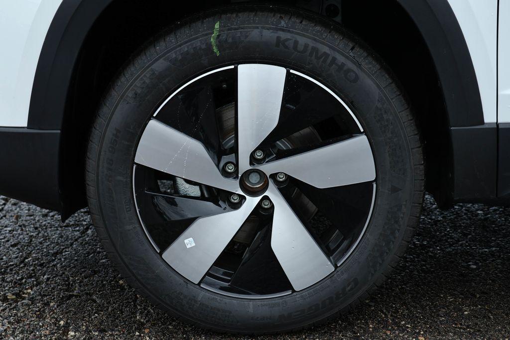 new 2026 Volkswagen Taos car, priced at $29,692