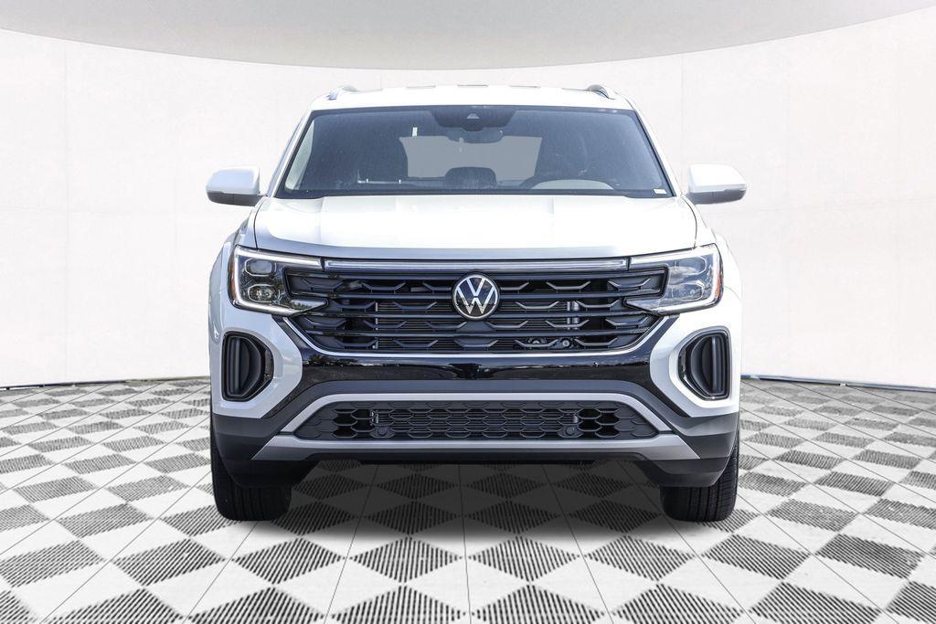 new 2026 Volkswagen Atlas Cross Sport car, priced at $39,044