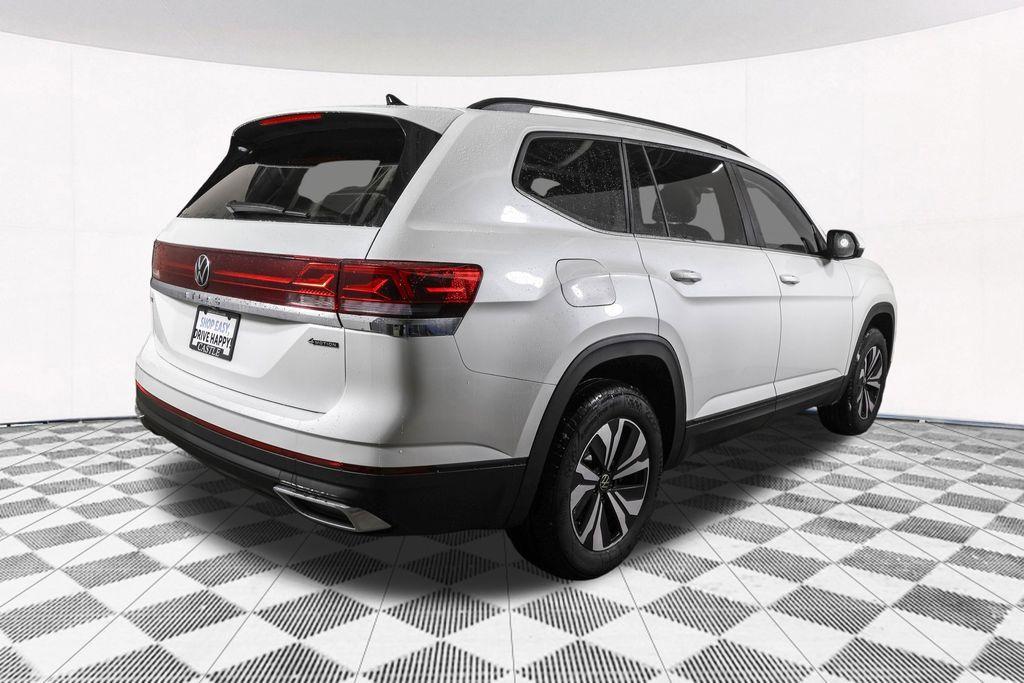 new 2026 Volkswagen Atlas car, priced at $39,595