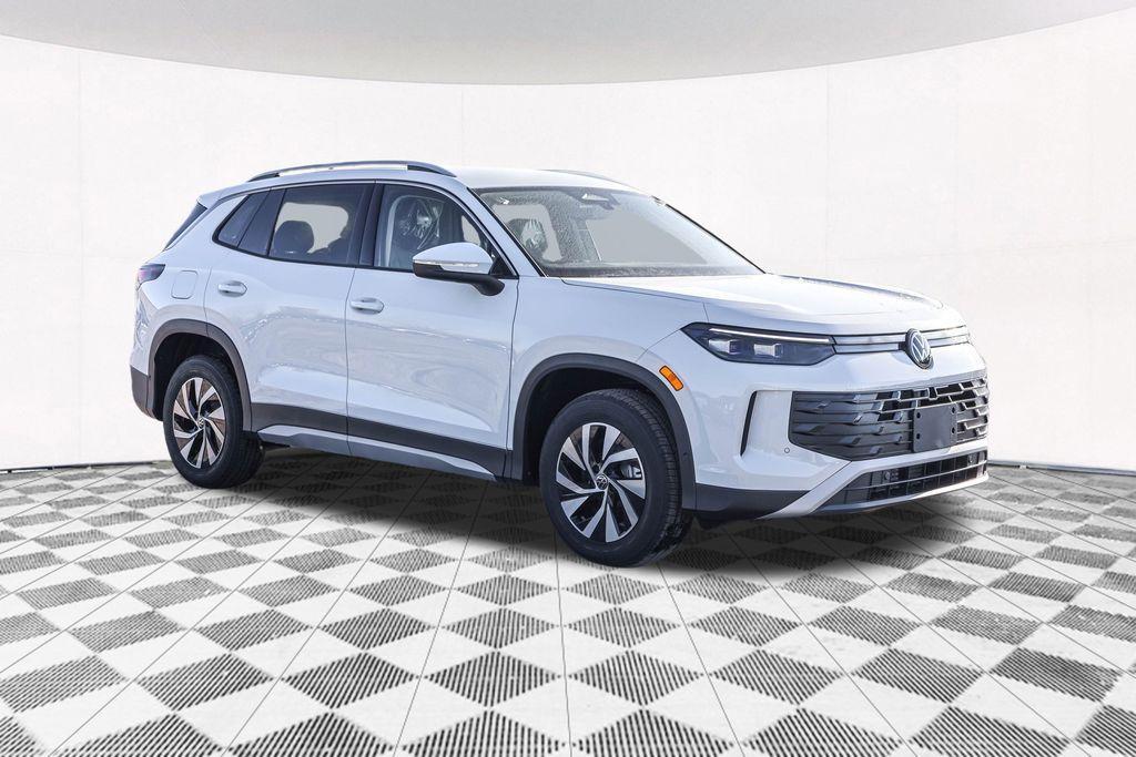 new 2026 Volkswagen Tiguan car, priced at $32,295