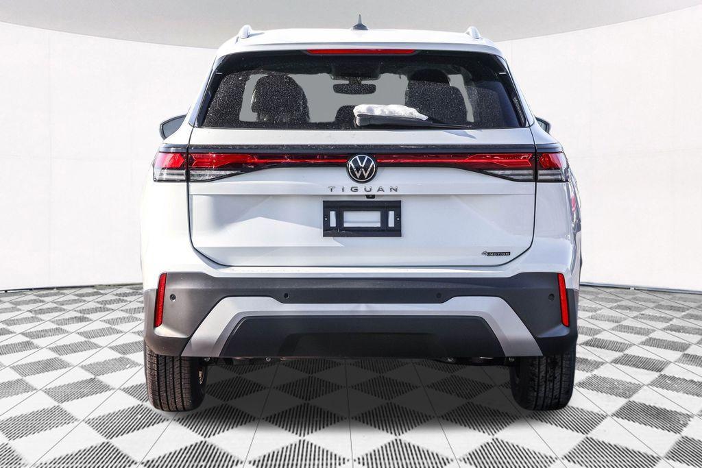 new 2026 Volkswagen Tiguan car, priced at $32,295