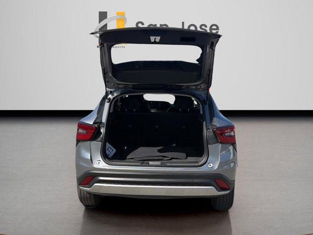 used 2025 Chevrolet Trax car, priced at $18,800