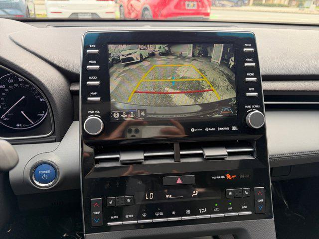 used 2019 Toyota Avalon Hybrid car, priced at $27,995