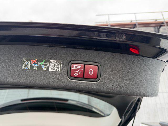 used 2023 Mercedes-Benz GLC 300 car, priced at $32,200