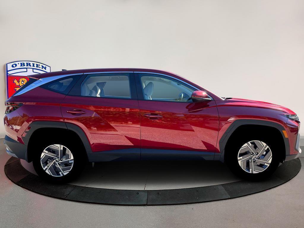 new 2026 Hyundai TUCSON Hybrid car, priced at $35,260