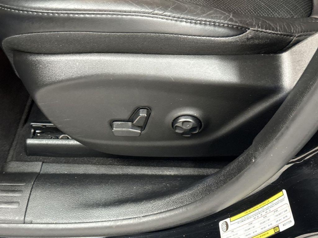 used 2021 Jeep Cherokee car, priced at $10,912