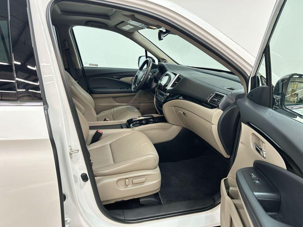 used 2020 Honda Ridgeline car, priced at $27,900