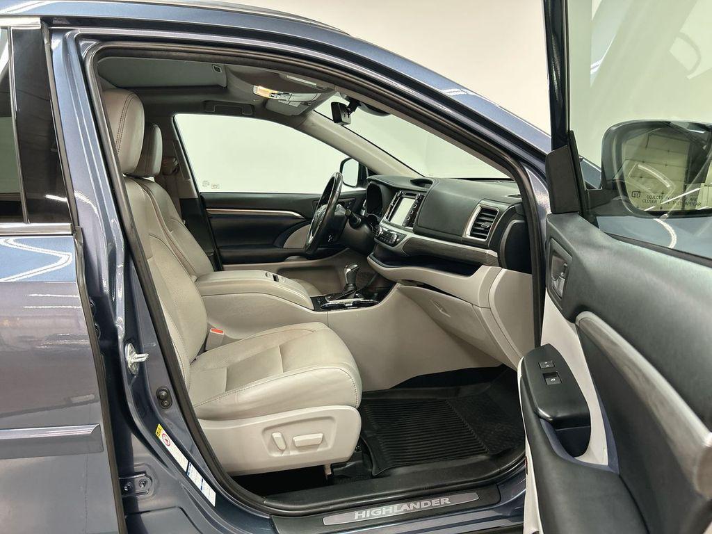 used 2018 Toyota Highlander car, priced at $27,900