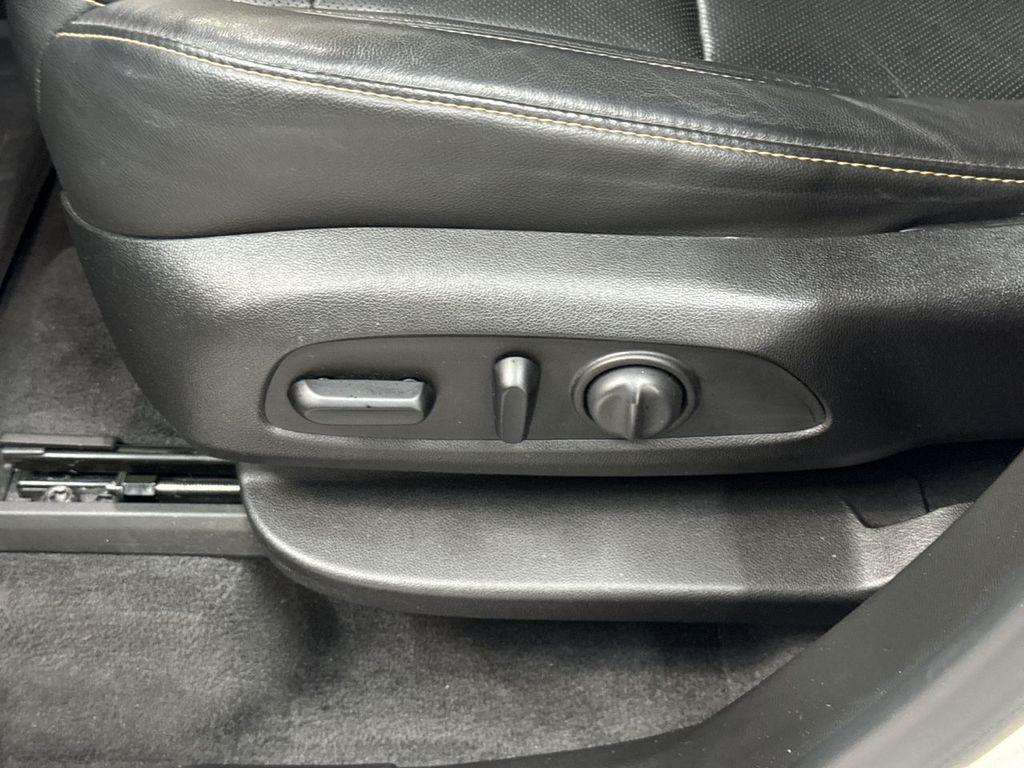 used 2020 Chevrolet Traverse car, priced at $17,312