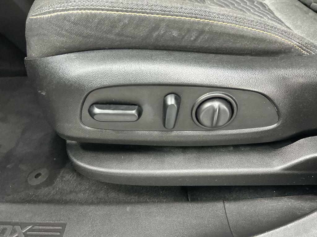 used 2019 Chevrolet Equinox car, priced at $16,900