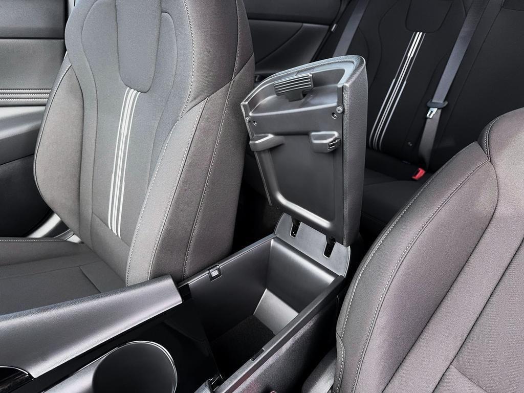 new 2026 Hyundai ELANTRA HEV car, priced at $29,260