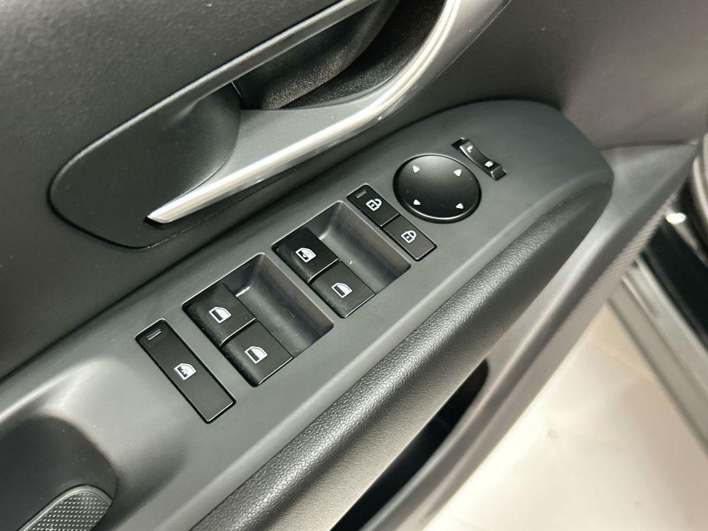 used 2025 Hyundai SANTA CRUZ car, priced at $27,900