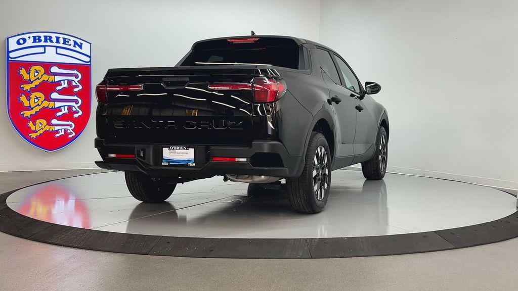 used 2025 Hyundai SANTA CRUZ car, priced at $27,900