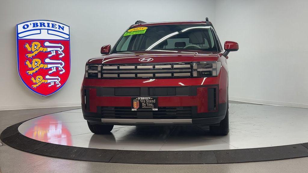 used 2025 Hyundai Santa Fe car, priced at $31,900