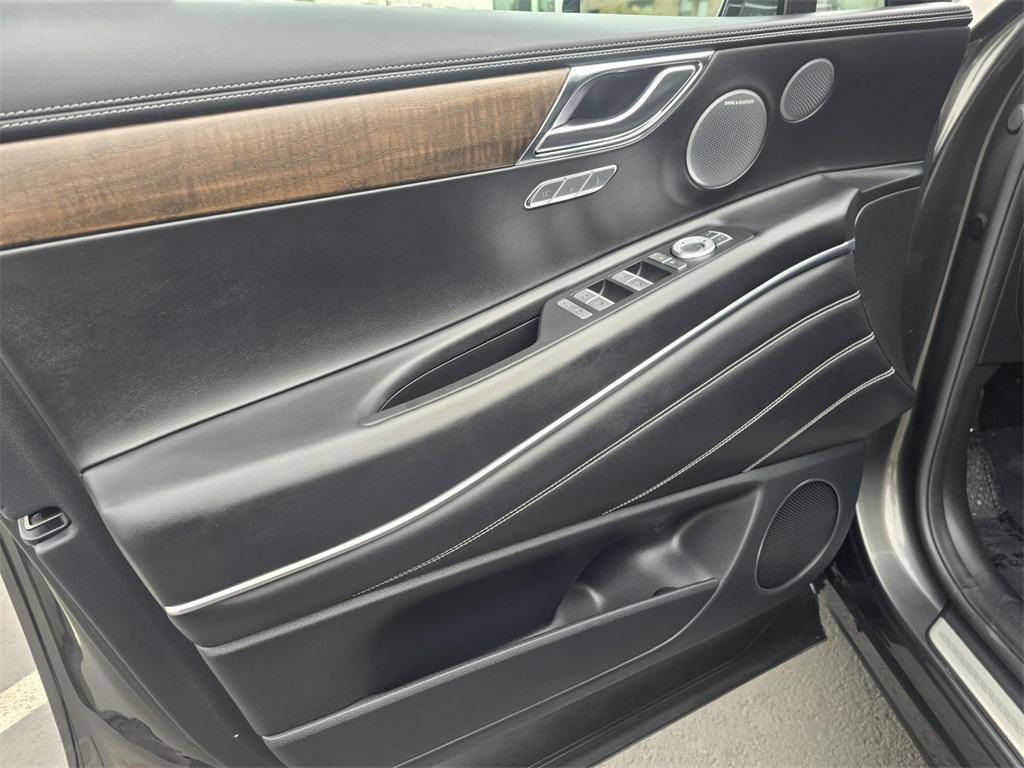 used 2025 Genesis GV80 car, priced at $54,593