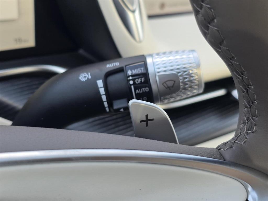 new 2026 Genesis G90 car, priced at $95,110