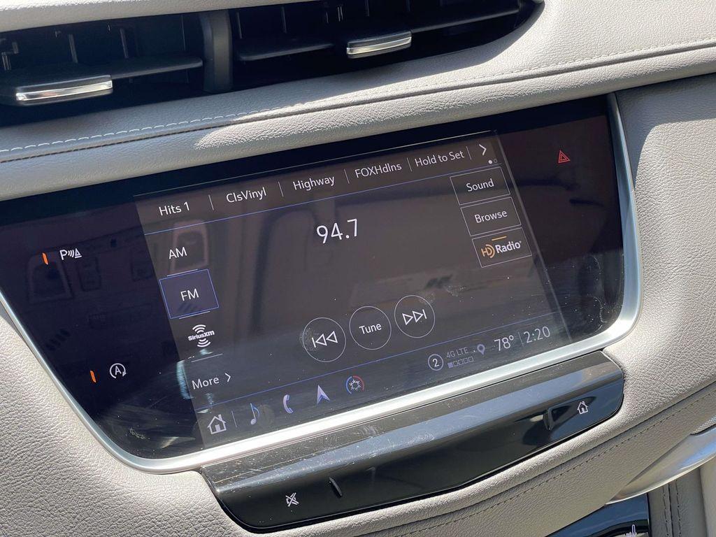 used 2023 Cadillac XT5 car, priced at $34,691