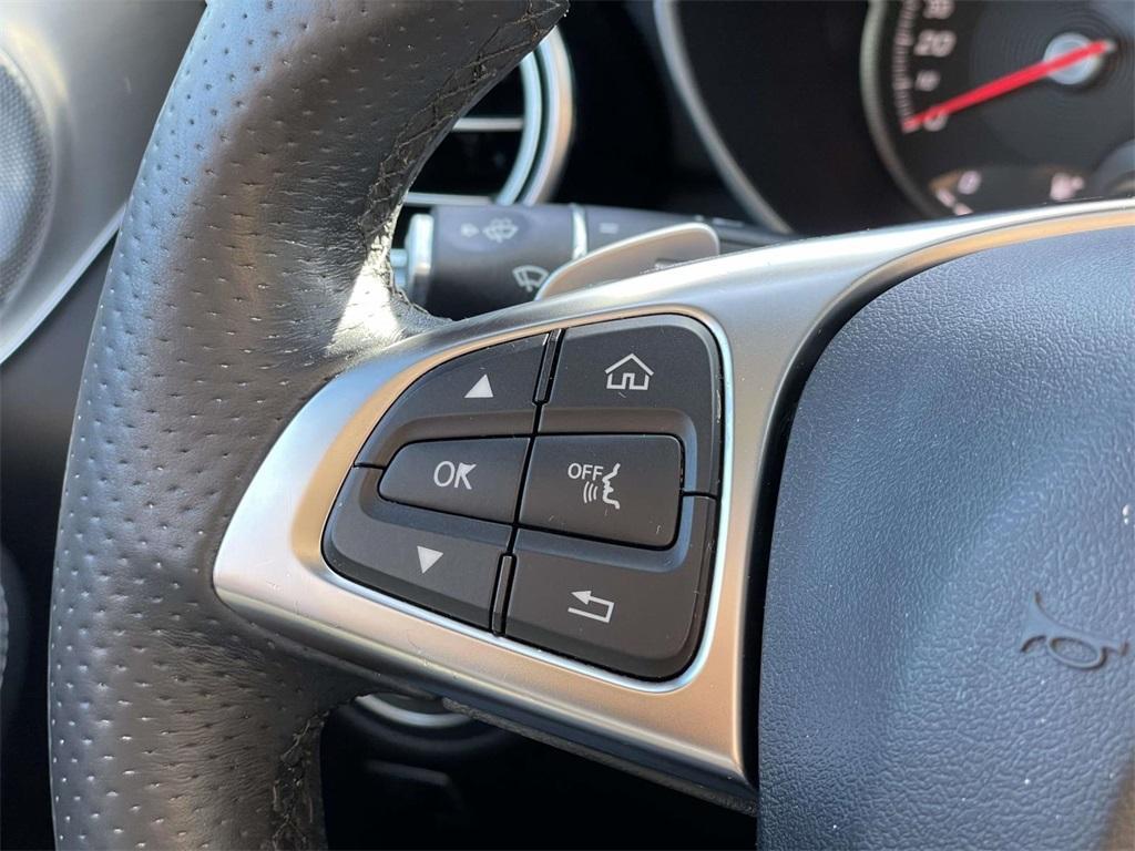 used 2019 Mercedes-Benz GLC 300 car, priced at $27,491