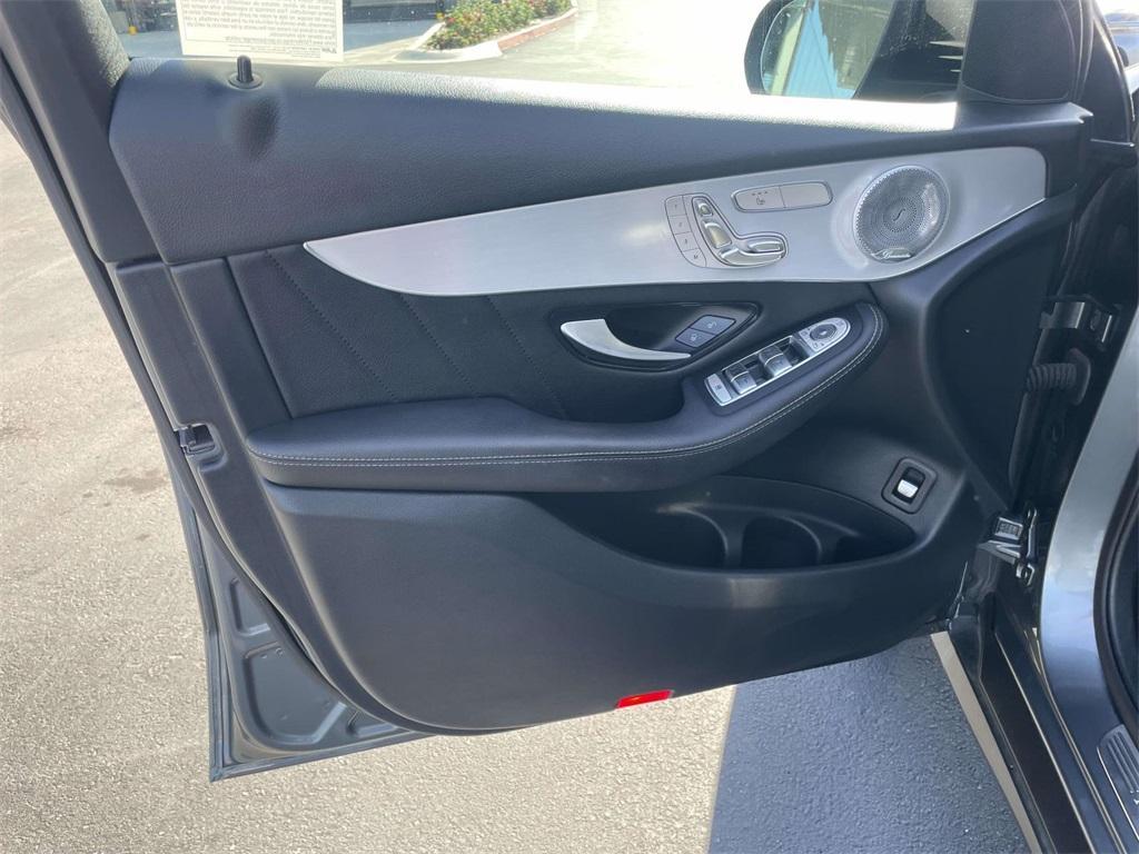 used 2019 Mercedes-Benz GLC 300 car, priced at $27,491