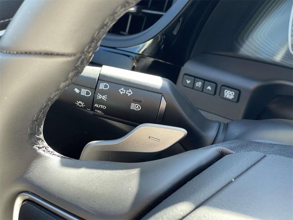 used 2024 Lexus ES 350 car, priced at $40,291