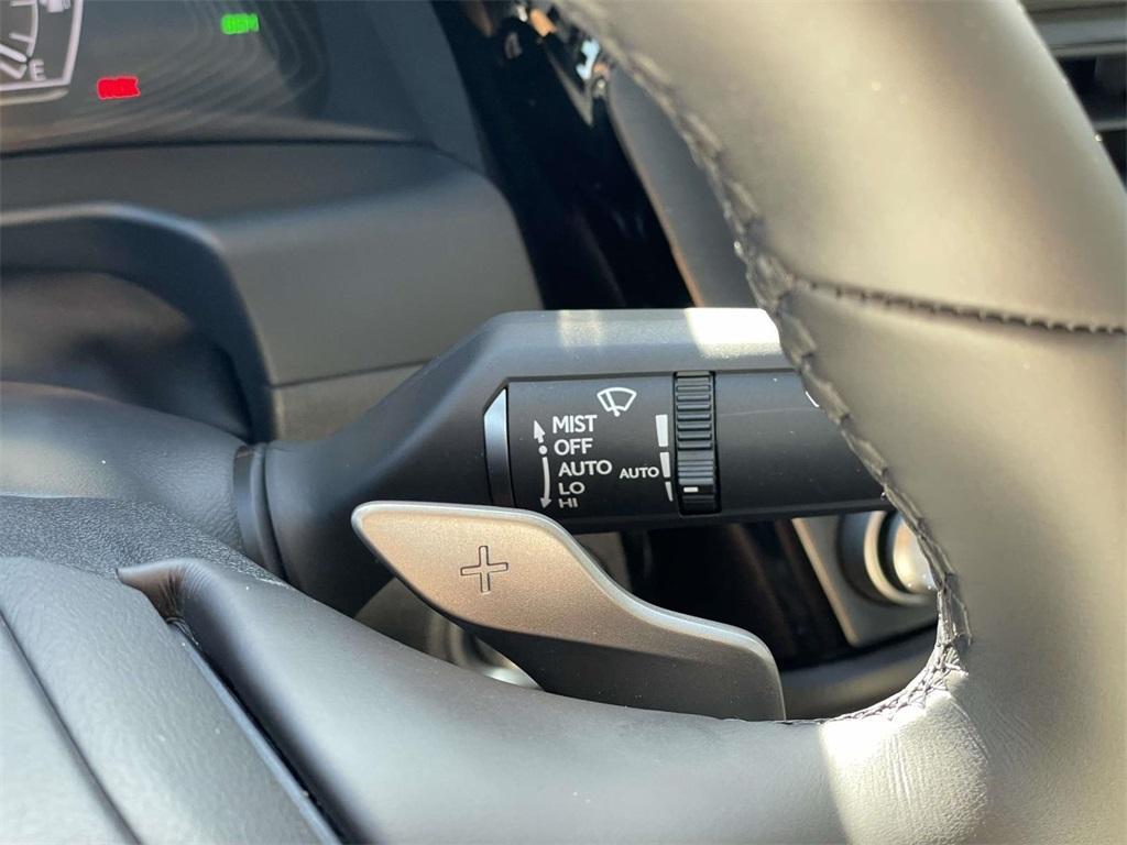 used 2024 Lexus ES 350 car, priced at $40,291