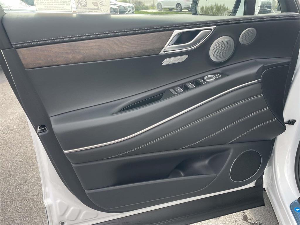 new 2026 Genesis GV80 car, priced at $79,420