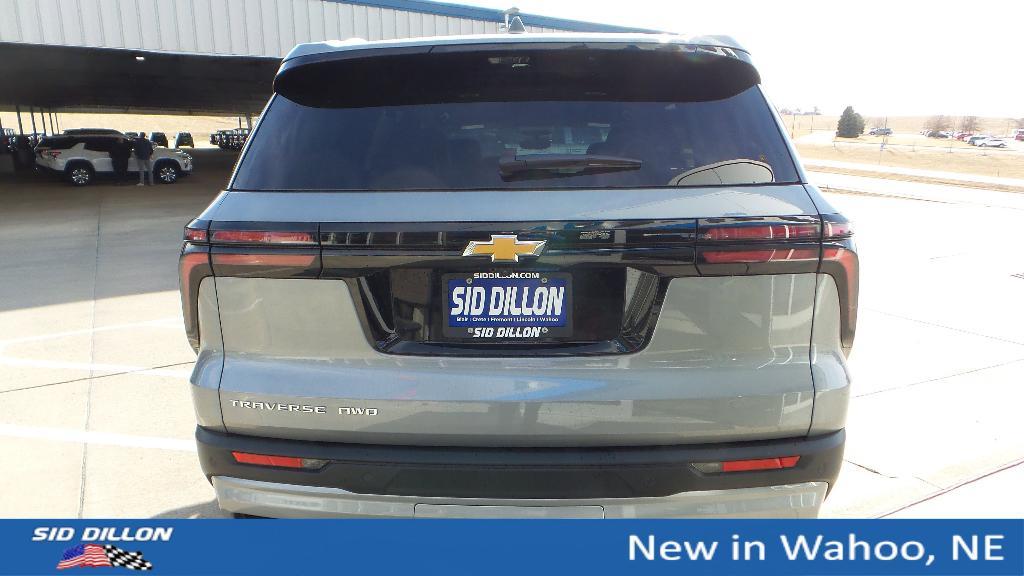 new 2026 Chevrolet Traverse car, priced at $46,020